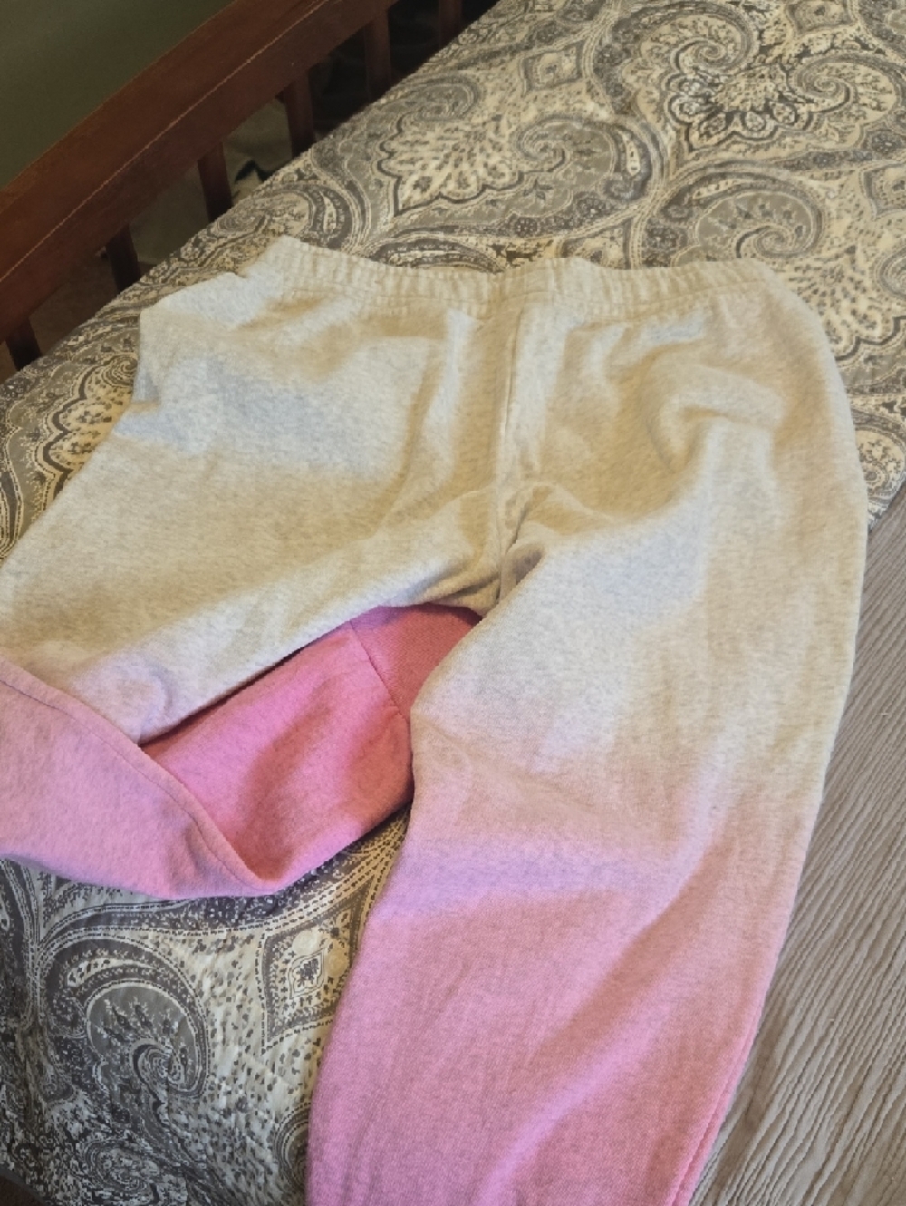 PINK Victoria's Secret Gray and Pink Colorblock Jogger Sweatpants - Picture 2 of 4